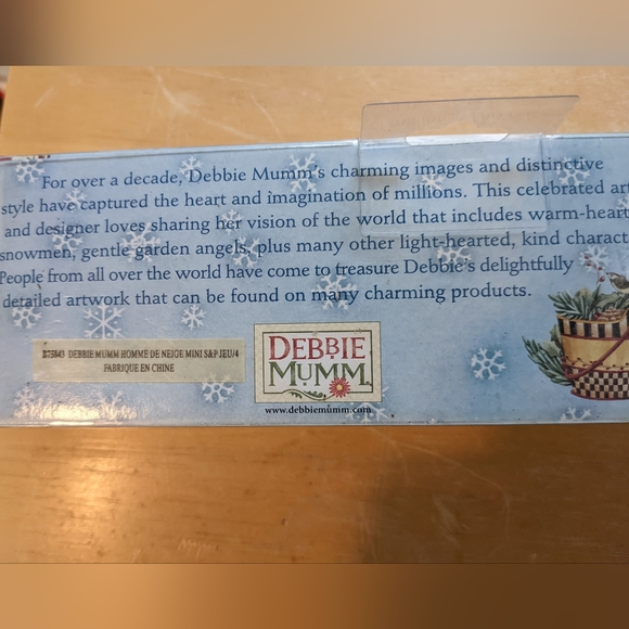 Vintage Debbie Mumm Snowman Salt and Pepper Shakers- Set of 4 - Picture 4 of 4